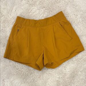 Athleta Women's Textured Brooklyn Shorts